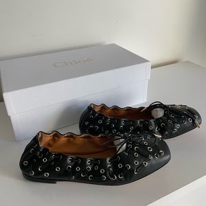 CHLOE LEATHER BALLET FLATS
